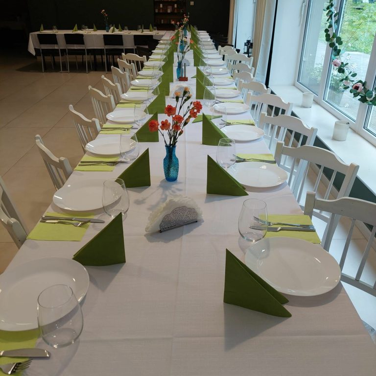 84458eb6-bced-4c57-b930-37208e2e8377